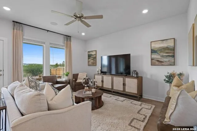 524 Salamander San Marcos, TX 78666