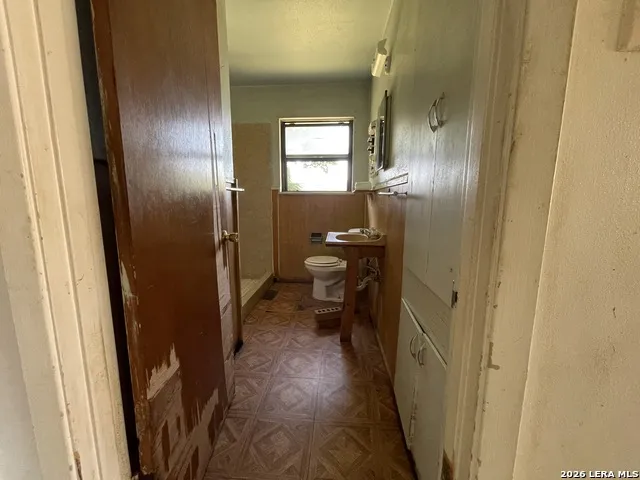 515 Margo Pearsall, TX 78061