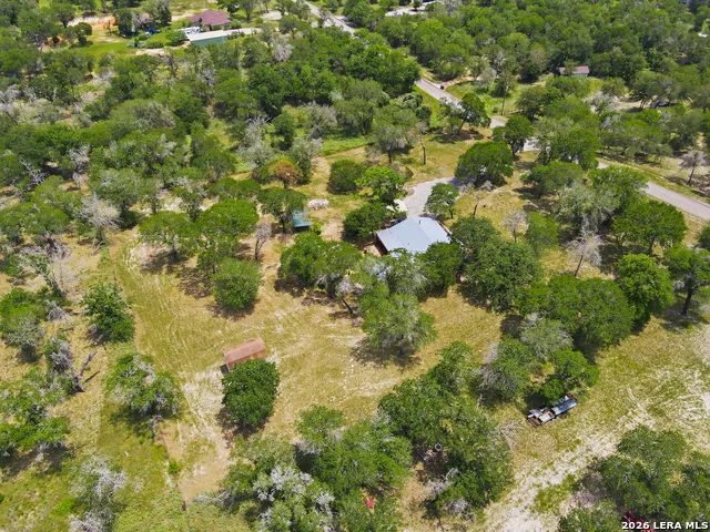 1027 Bluebonnet Adkins, TX 78101