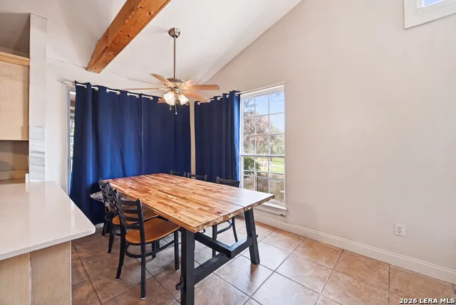 1027 Bluebonnet Adkins, TX 78101