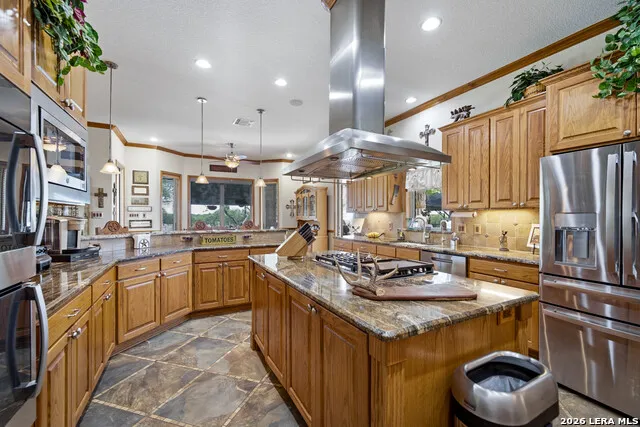 1958 County Road 237 Falls City, TX 78113