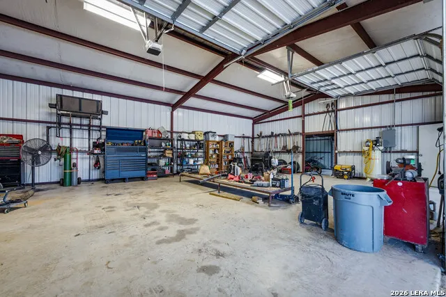 1958 County Road 237 Falls City, TX 78113