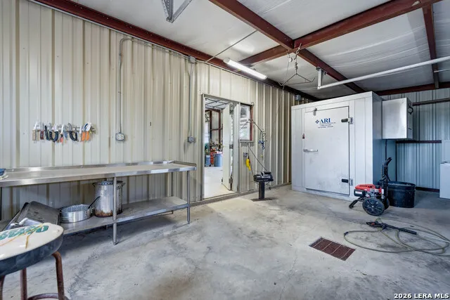 1958 County Road 237 Falls City, TX 78113