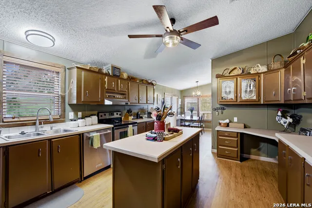 1958 County Road 237 Falls City, TX 78113