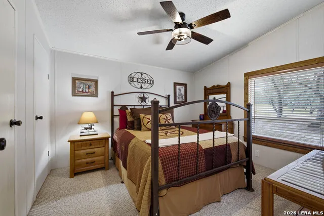 1958 County Road 237 Falls City, TX 78113