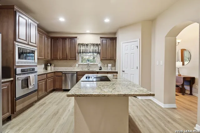 795 Indian Springs Dr Kingsbury, TX 78638
