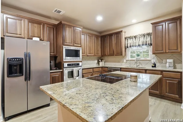 795 Indian Springs Dr Kingsbury, TX 78638