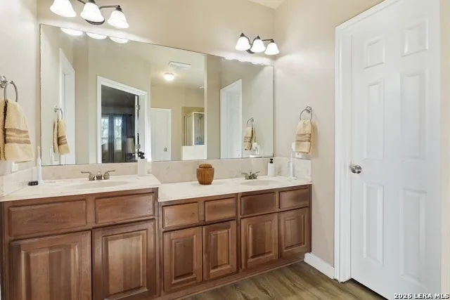 795 Indian Springs Dr Kingsbury, TX 78638