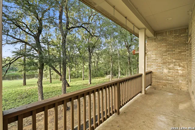 795 Indian Springs Dr Kingsbury, TX 78638