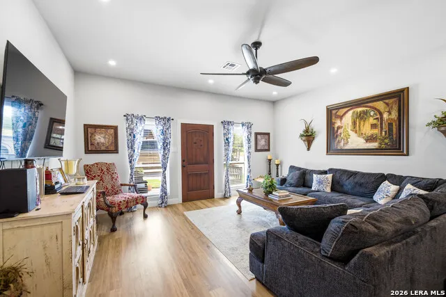 1703 Fm 885 Runge, TX 78151