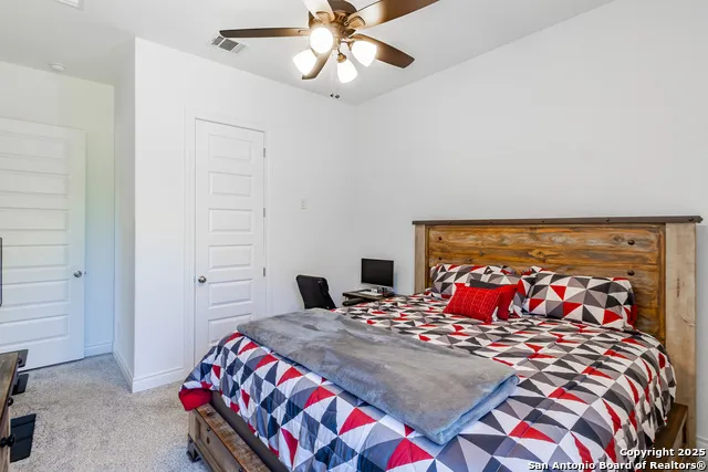 34784 HIGH GATE RD Bulverde, TX 78163