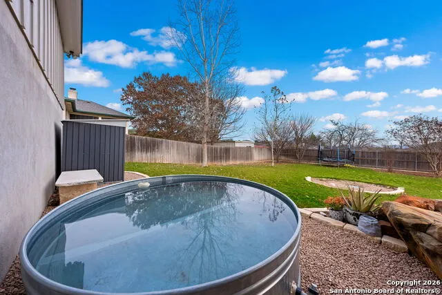 138 W Holly Hill Dr Ingram, TX 78025