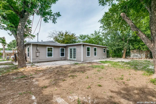611 BASSWOOD DR San Antonio, TX 78213