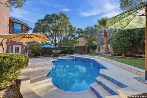 1619 Fawn Bluff