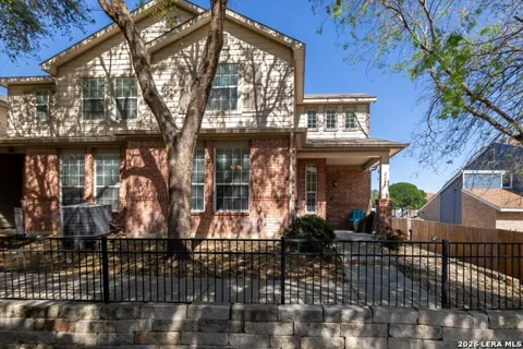 2644 Grayson Way