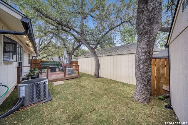 13623 High Chapel San Antonio, TX 78231