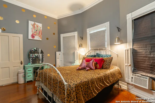 529 High Uvalde, TX 78801