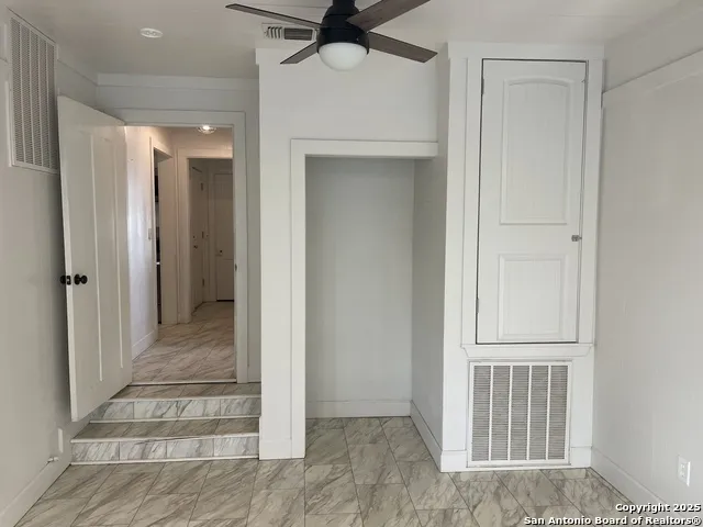 506 30TH ST Hondo, TX 78861