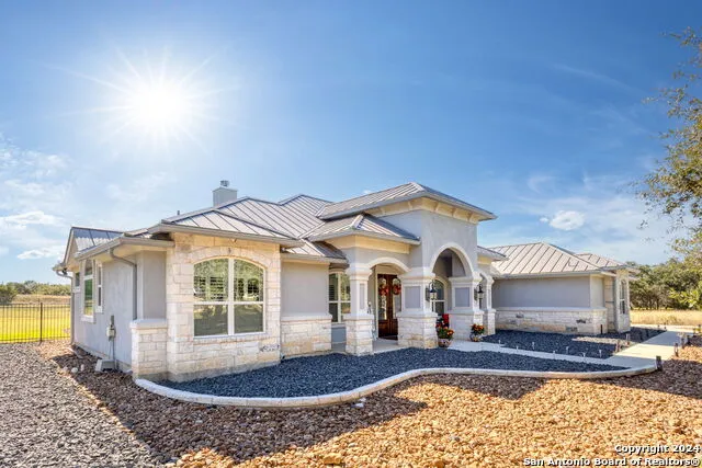 795 MAXIMINO RIDGE RD Bulverde, TX 78163