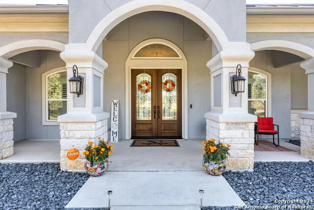 795 MAXIMINO RIDGE RD Bulverde, TX 78163