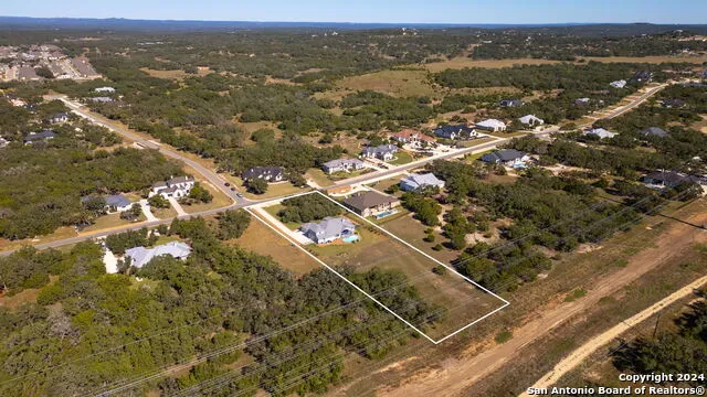 795 MAXIMINO RIDGE RD Bulverde, TX 78163