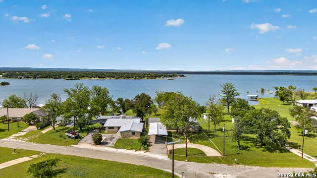 704 GOLDEN BEACH DR Buchanan Dam, TX 78609