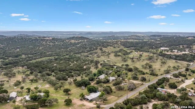 305 E Silver Hills Rd. Kerrville, TX 78028