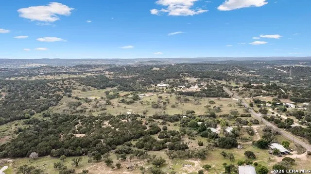 305 E Silver Hills Rd. Kerrville, TX 78028
