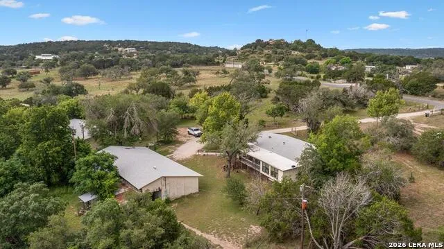 305 E Silver Hills Rd. Kerrville, TX 78028