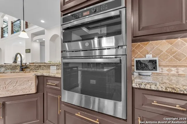 1342 FRESHWATER DR Bulverde, TX 78163