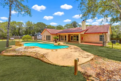 1220 Country View Dr.,
