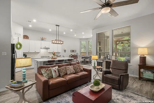 1551 Balcones Fault New Braunfels, TX 78132