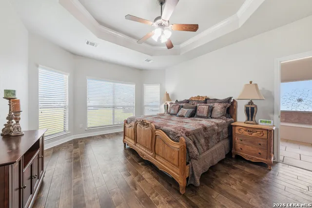 1211 MOSSY HOLLOW Spring Branch, TX 78070