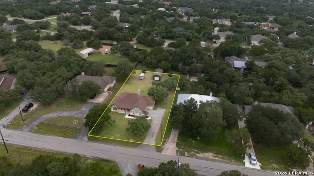 1211 MOSSY HOLLOW Spring Branch, TX 78070