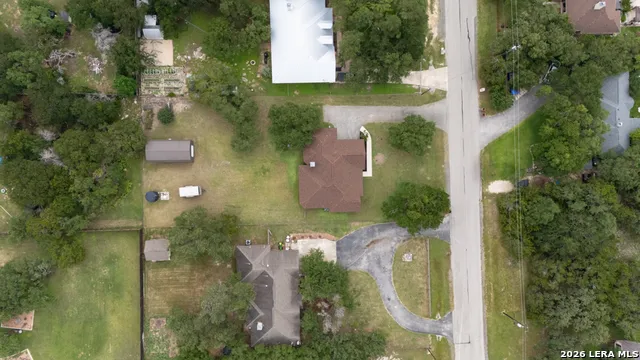 1211 MOSSY HOLLOW Spring Branch, TX 78070