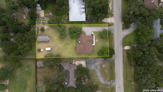 1211 MOSSY HOLLOW Spring Branch, TX 78070