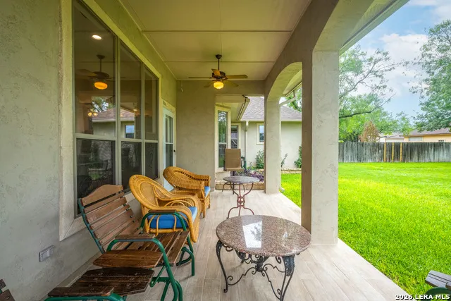 130 ROCK DOVE LN McQueeney, TX 78123