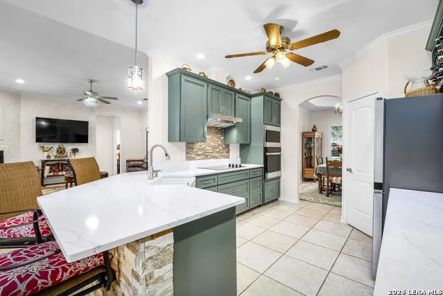130 ROCK DOVE LN McQueeney, TX 78123