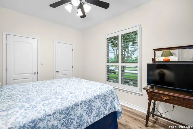 130 ROCK DOVE LN McQueeney, TX 78123