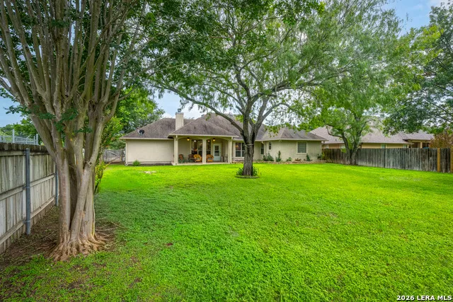 130 ROCK DOVE LN McQueeney, TX 78123