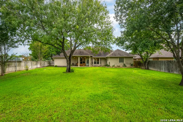 130 ROCK DOVE LN McQueeney, TX 78123