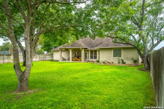 130 ROCK DOVE LN McQueeney, TX 78123