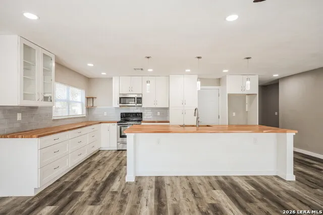 7030 Settlers Rdg Leon Valley, TX 78238