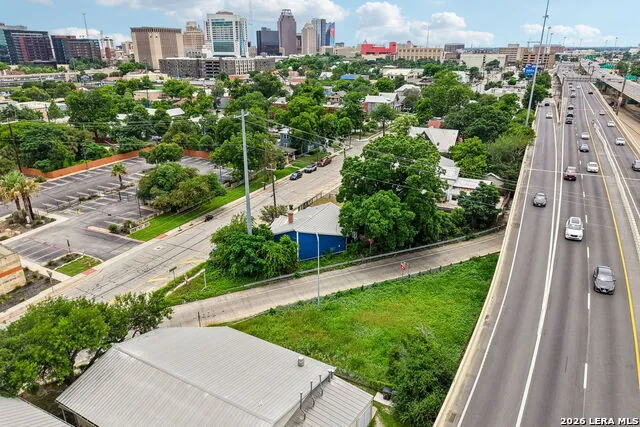 821 E QUINCY ST San Antonio, TX 78215
