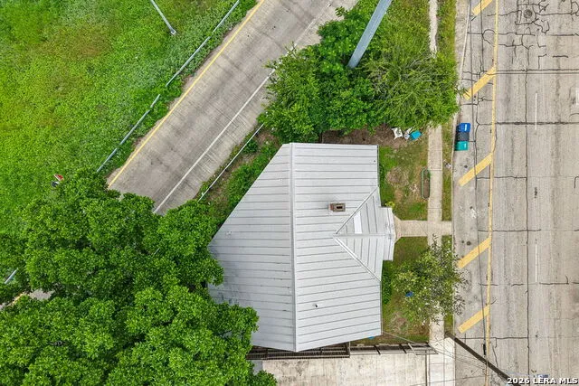 821 E QUINCY ST San Antonio, TX 78215