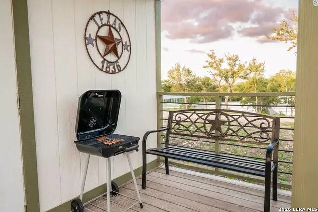 4300 STATE HIGHWAY 16 N #107 Bandera, TX 78003