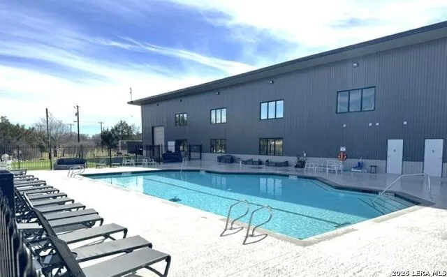 4300 STATE HIGHWAY 16 N #107 Bandera, TX 78003