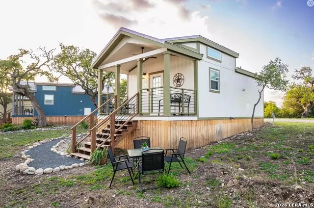 4300 STATE HIGHWAY 16 N #107 Bandera, TX 78003