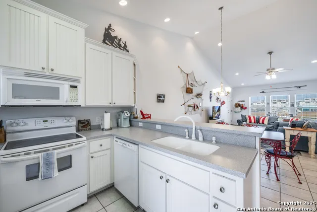 1901 S Station St #121 #121 Port Aransas, TX 78373