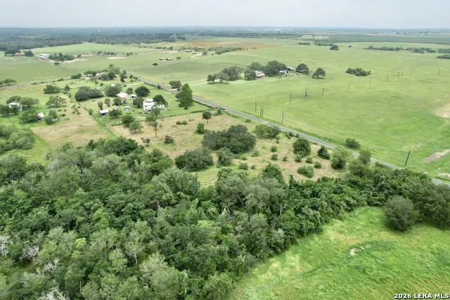 1873 Bronder rd Pleasanton, TX 78064